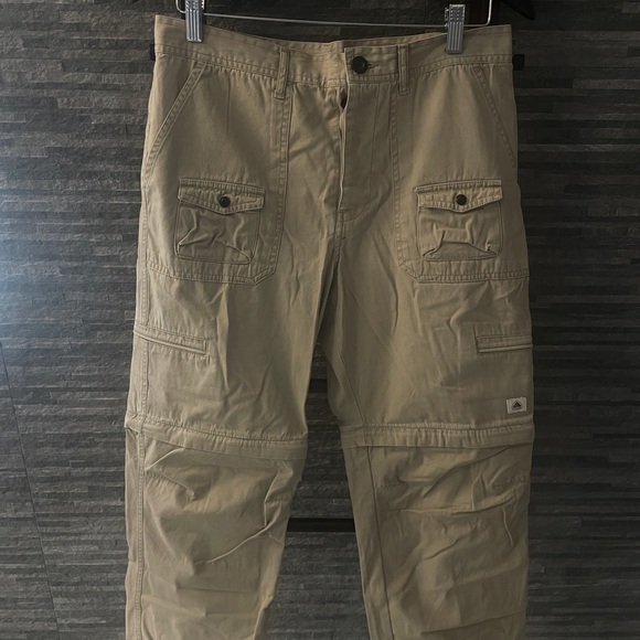 Nike ACG Cargo Convertible Pants / Shorts size medium - Picture 2 of 14